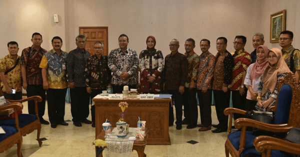 Wali Kota Tasikmalaya Temui Bupati Jember Terkait Program Beasiswa Tahfidz Qur’an1